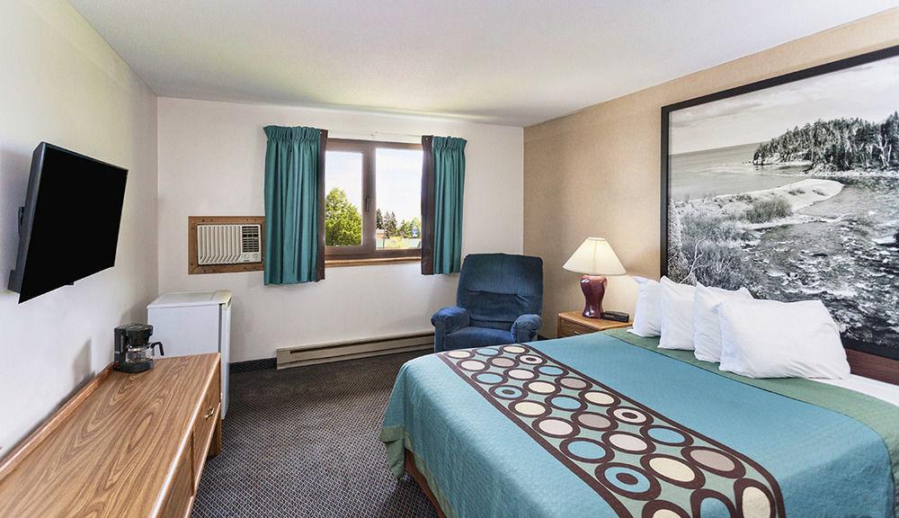 Hotel Super 8 By Wyndham Duluth Zewnętrze zdjęcie